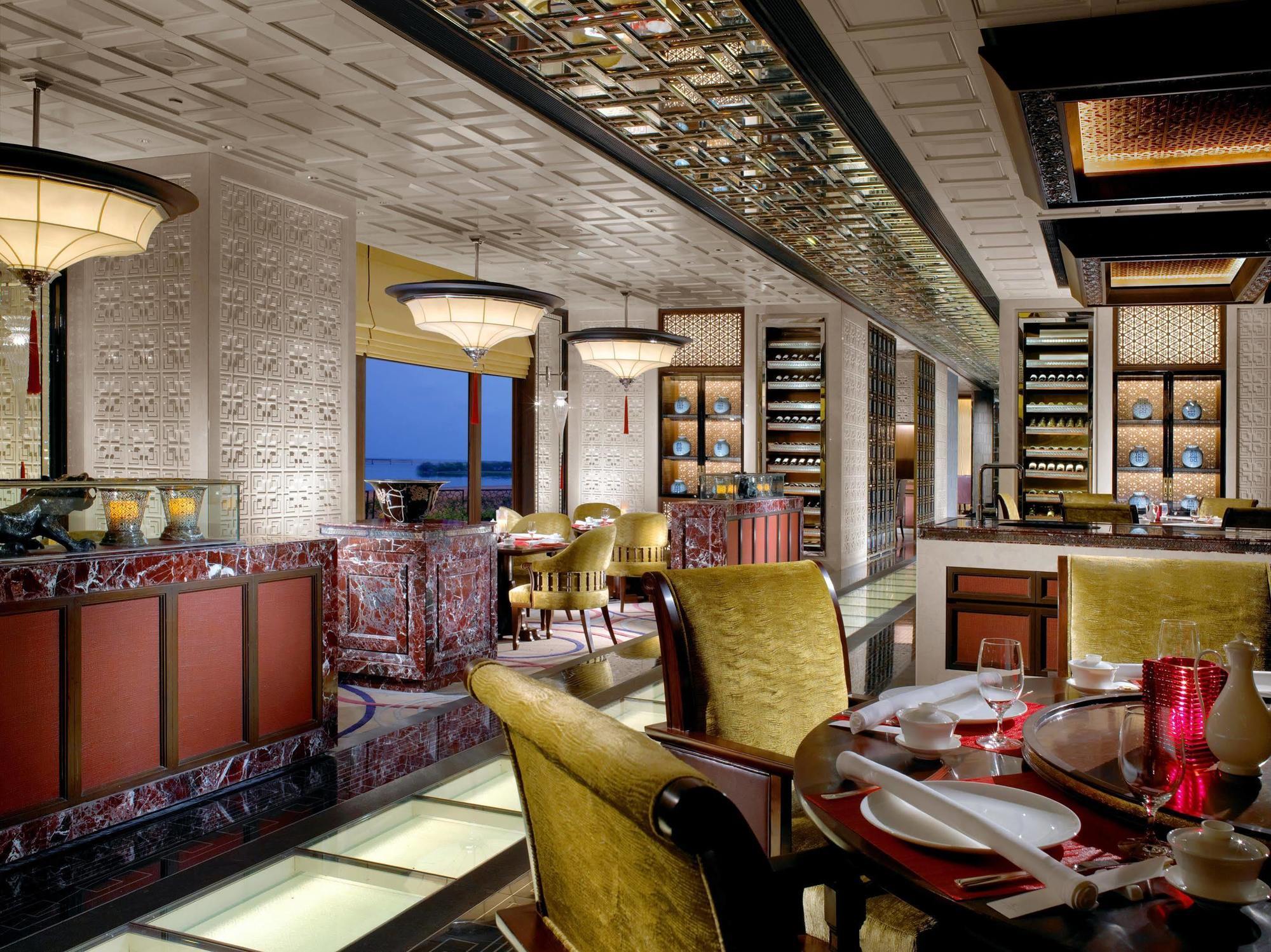 The Leela Palace Hotel 5*